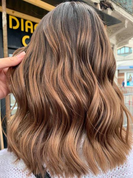 Diagonal Coiffure - coupe femme 4